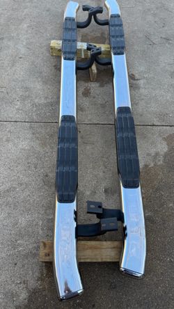 Running boards o Estribos para Toyota tundra 4 puertas