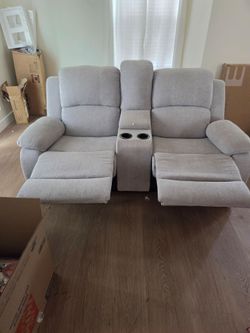 Duel Recliner asking 140$