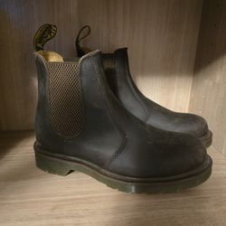 Doc Martens Brown 