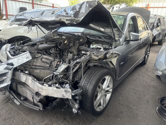 2012 Mercedes-Benz C 250 RWD 1.8L PARTS ONLY