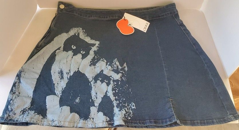 MIDDLE WAIST CAT PATTERN SLIT DENIM MINI SKIRT Size 1XL By CIDER BRAND NEW