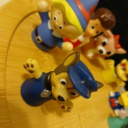 Set Of Eight Finger Puppets. Paw Patrol And Others. Price Is For All.