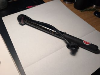 Bike tire pump, compact