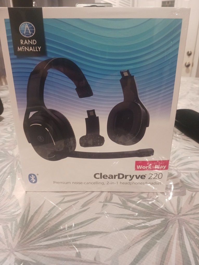 Ran McNally Headphones/headset 