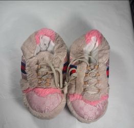 Girls Fuzzy Pink Plush Slippers Designer Inspired House Shoes Approx 9in