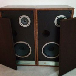 Marantz Speakers Vintage Set