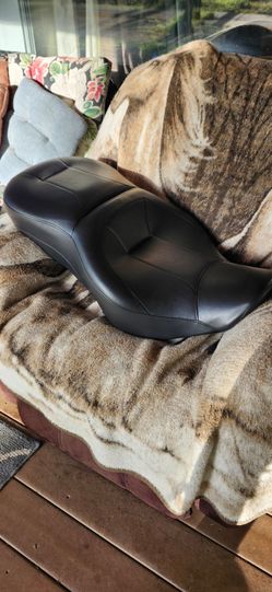 Harley seat