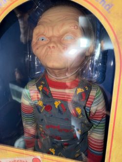 Old Age Chucky TV series 188/500 replica Neca doll