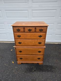 6 drawer wood dresser