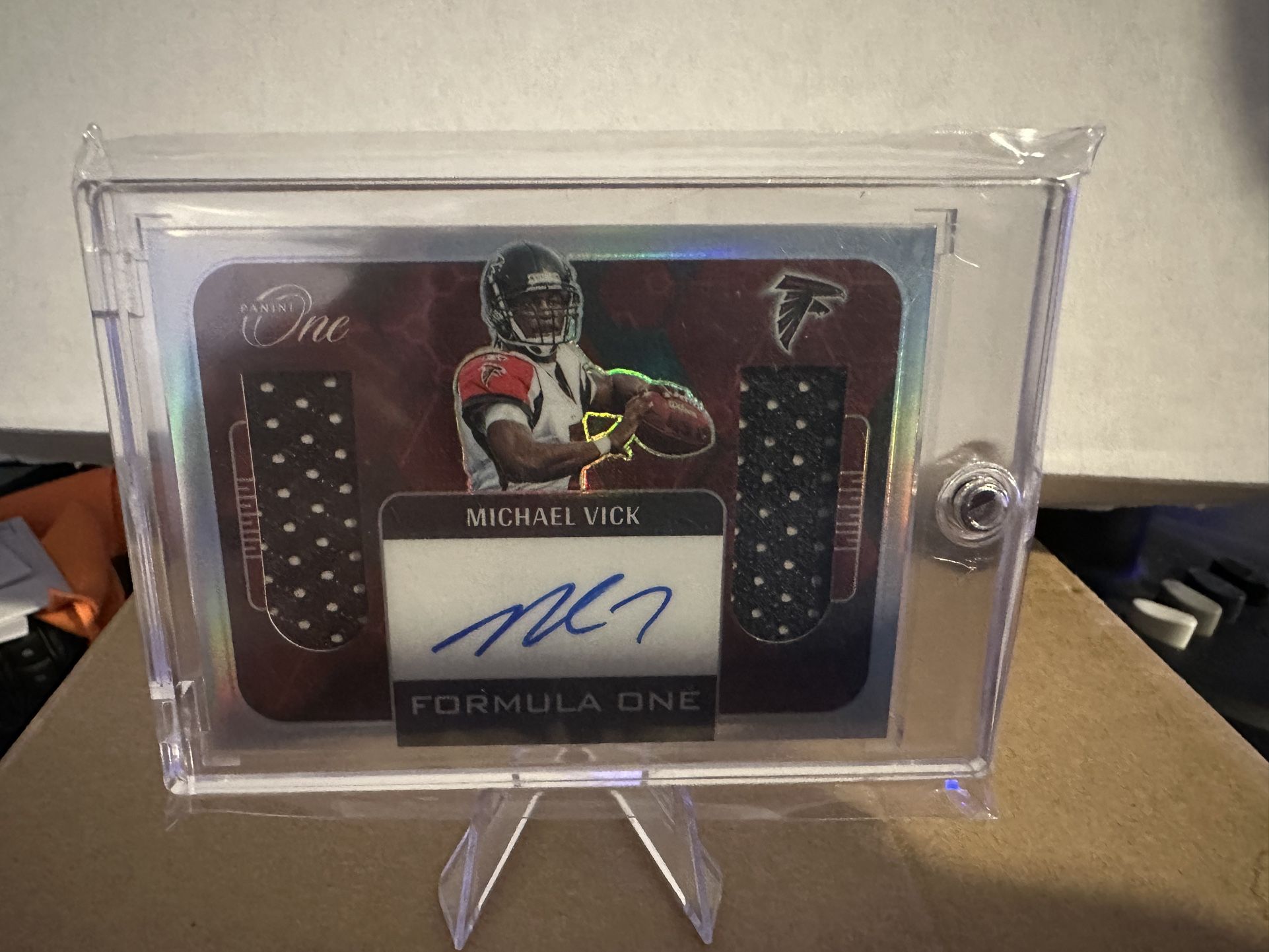 Michael Vick RPA /49. Auto/ Patch Formula One