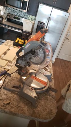 Ridgid electric saw