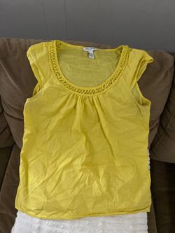 Banana republic top size medium