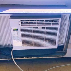 5000 BTU Window AC W Remote