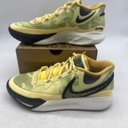 Nike Kyrie  