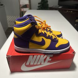 Nike Laker Dunk