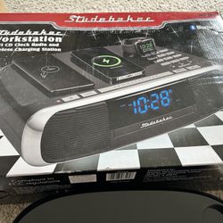 NEW - Studebaker Workstaton HiFi Music System with Bluetooth, FM Radio, CD, and Qi Wireless Charging Station (Black)