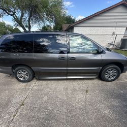 1997 Dodge Grand Caravan