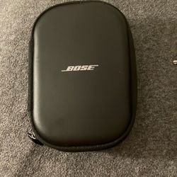 Bose Quiet Comfort Headphones  