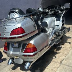 Honda 2005 1800 Gold Wing