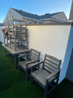 Gray Outdoor Patio Dining Table and Chairs Set