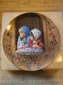 1983 Reco Collector 9 1/2" Plate "Sunday Best" by Sandra Kurk Mint (i13)