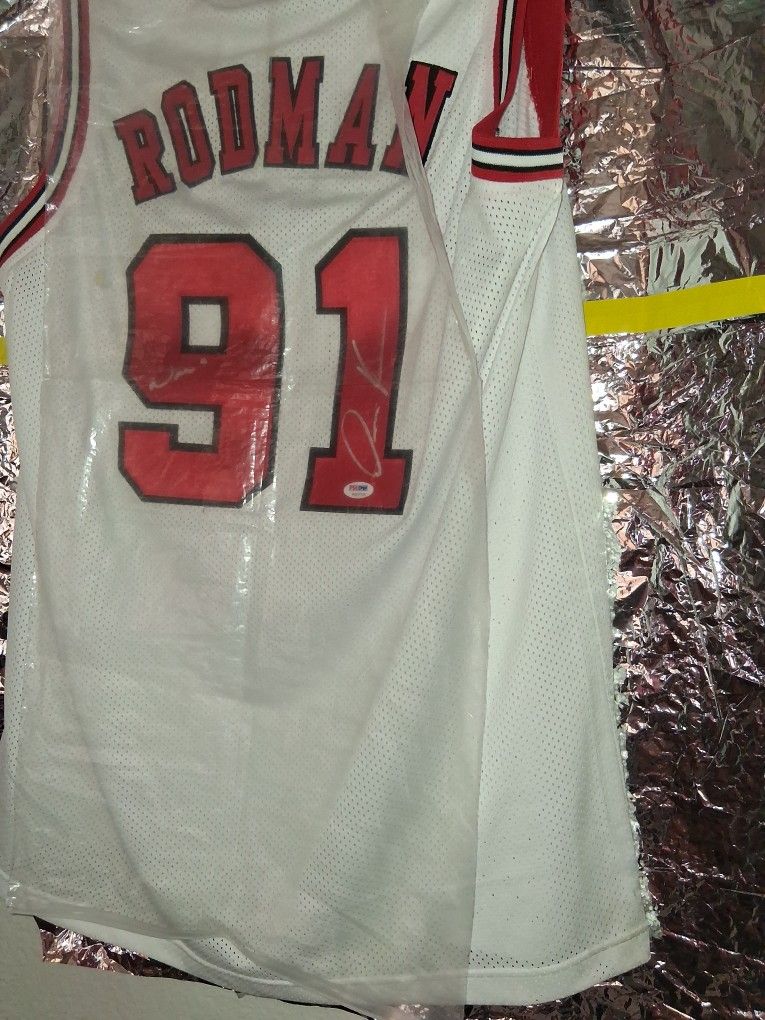 Dennis RODMAN Signed JERSEY