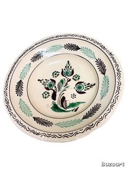 Vintage Hand-Painted Folk Art Display Plate – Emerald & Navy Floral Stoneware