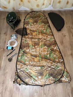 Camo Pop-Up Privacy Tent with Shower Kit