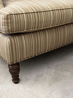 Like New Settee