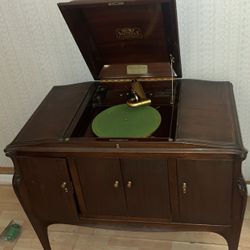  Victor Victrola VV-300