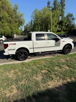 2013 Ford F-150 FX4 titulo limpio