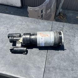 OEM 2021 - 2024 Tesla Model S Front Right Passenger Air Strut Shock 1420366-00-G