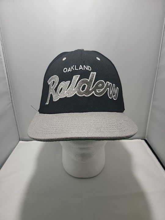 Oakland Raiders Mitchell & Ness Snapback Hat Vintage Collection Preowned