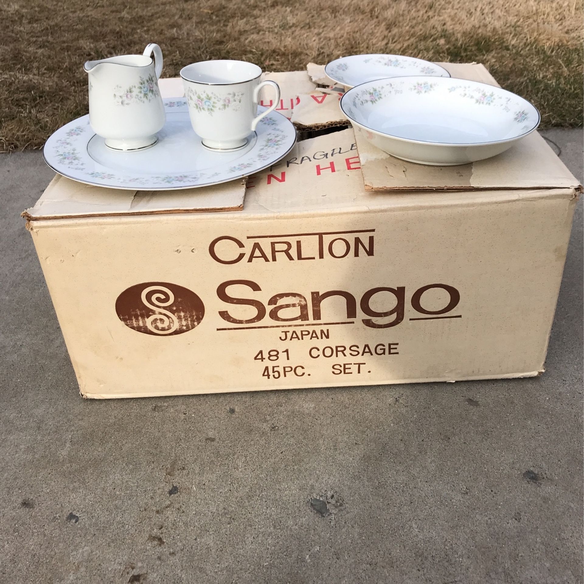 Full set of Carlton China
