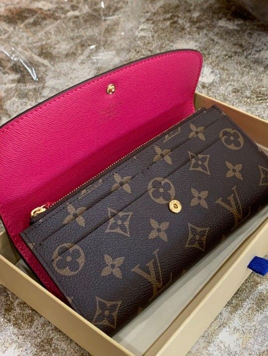 Louis Vuitton LV Wallet Compact UZip M61667 Black Monogram Multicolor Wallet  for Sale in Port Chester, NY - OfferUp