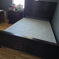 Night Stand Bed And Box Springs Ashley 