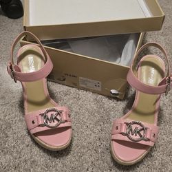 Size 6.5 Michael Kors Rory Wedge Espidrills