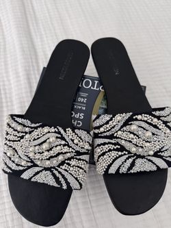 Needledust Sandals