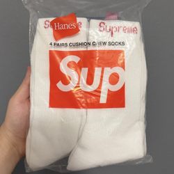 SUPREME Socks