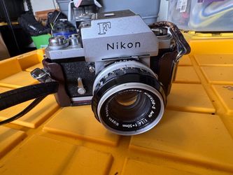 Nikon F film camera plus more vintage cameras 50+