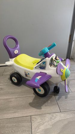 Buzz Lightyear toddler airplane
