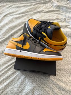 Men shoes