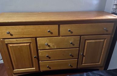 SIDEBOARD