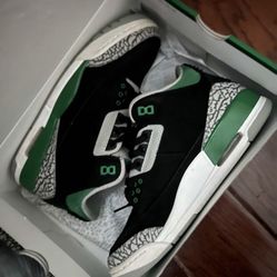 Jordan 3 green glow