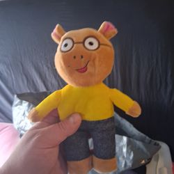 Arthur And Buster Plushes 