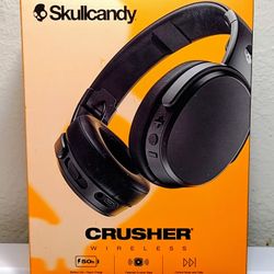Skull candy Crusher wireless headphones new 