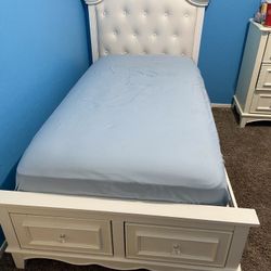 White Twin Bed With Drawers
