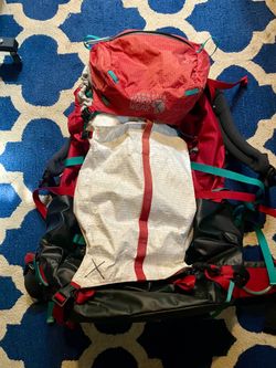 Mountain Hardware AMG 105 mountaineering backpack
