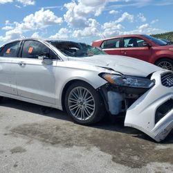 Parts 2013 2019 Ford Fusion 1.5 Engine Transmission Rims Alternator Compressor Starter Rack Pinion Taillight Radio Trunk Lid Radiator Fan Condenser  