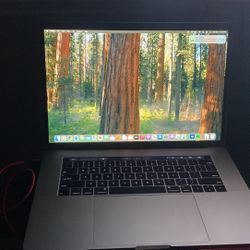 MacBook Pro 15’ 